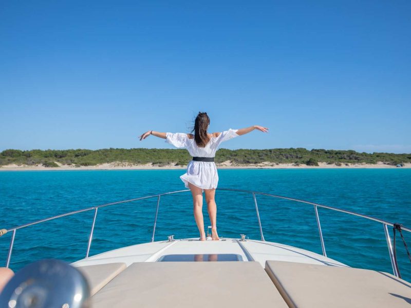 salento-sunshine-noleggio-yacht-in-barca-gallipoli-porto-cesareo_50