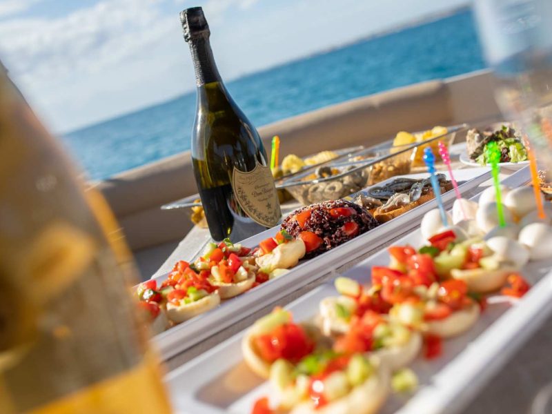 salento-sunshine-noleggio-yacht-in-barca-gallipoli-porto-cesareo_69