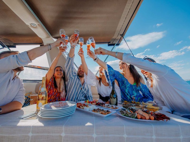 salento-sunshine-noleggio-yacht-in-barca-gallipoli-porto-cesareo_81